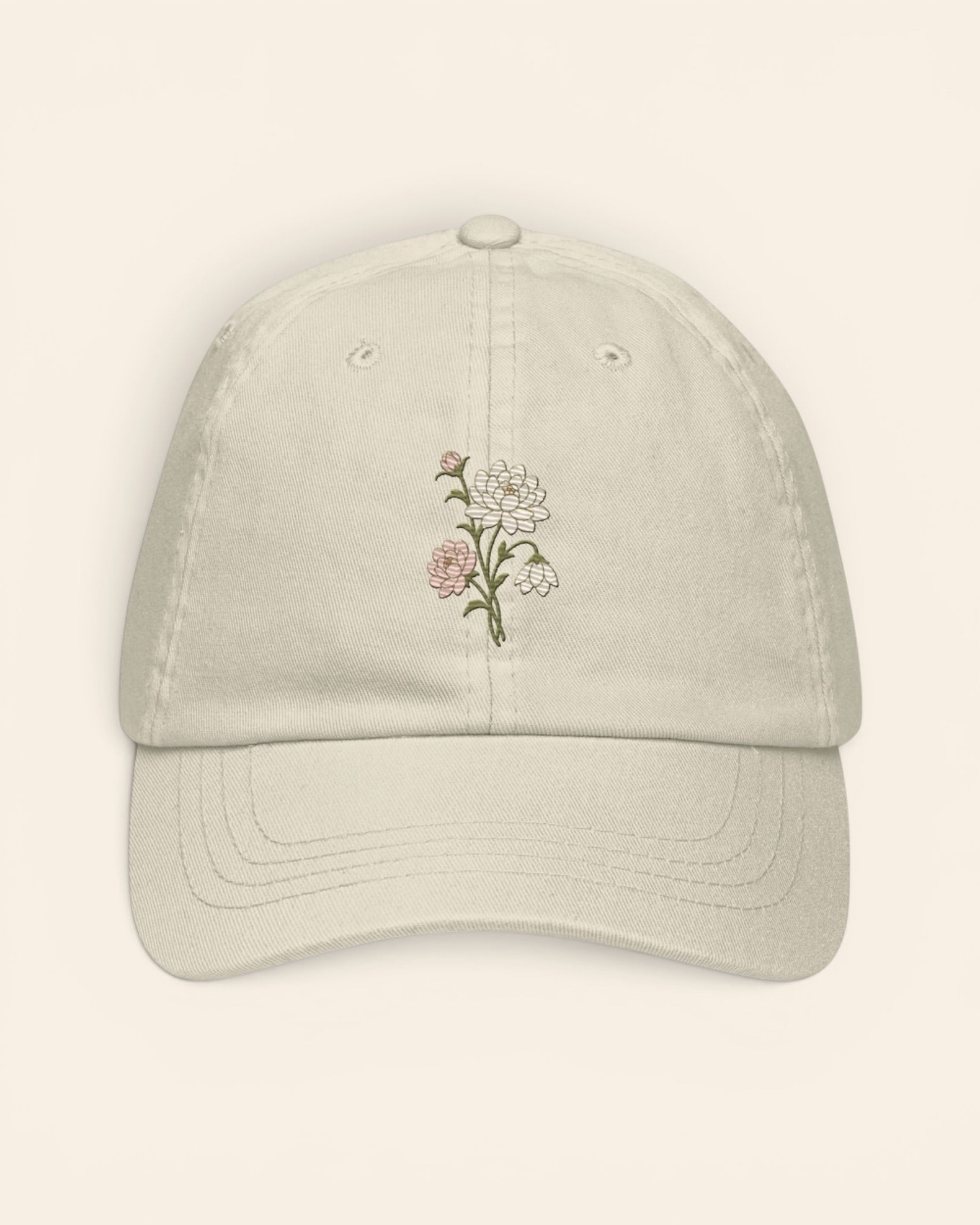 November birth flower hat with embroidered chrysanthemum and peony, in Beige